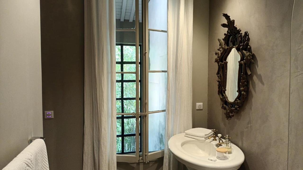 Ferienhaus Le Complot : Maison Privee En Plein Coeur D'avignon