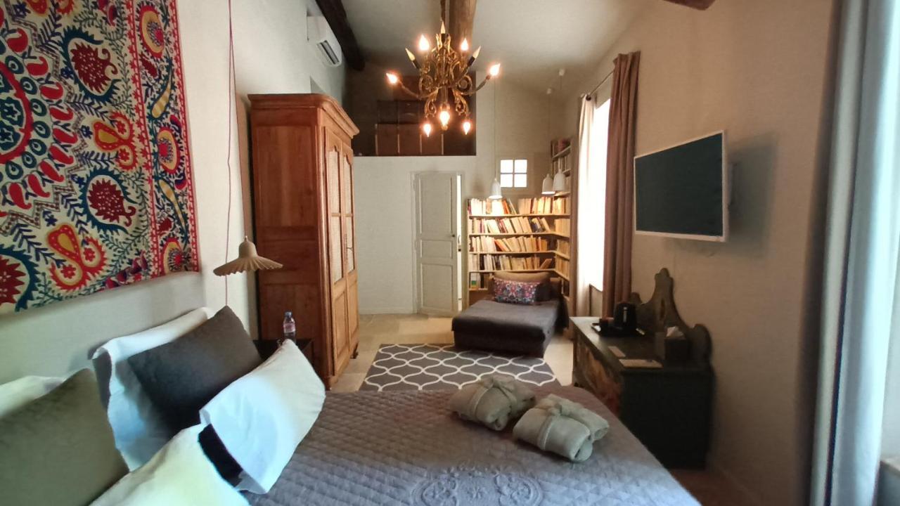 Le Complot : Maison Privee En Plein Coeur D'avignon Ferienhaus Avignon